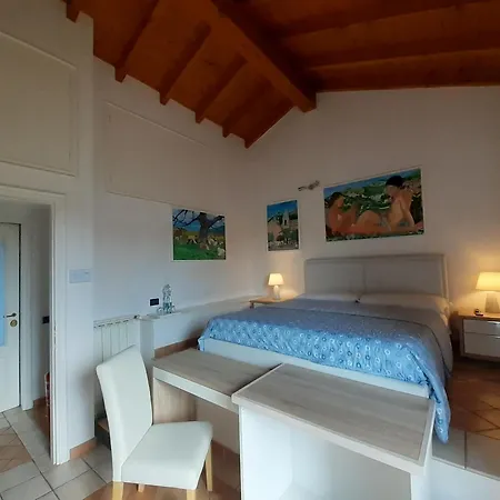Bucceri Bed & Breakfast 3*